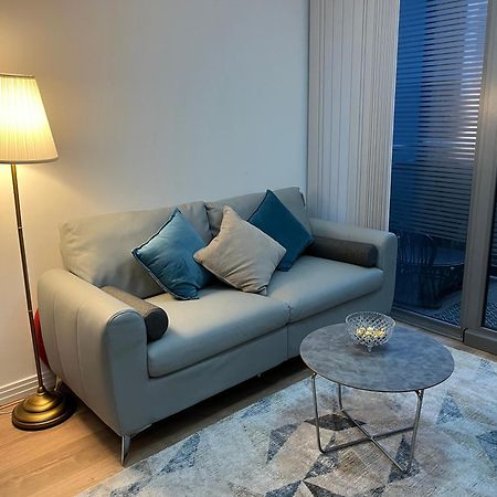 North Acton Flat Apartment Лондон Екстериор снимка