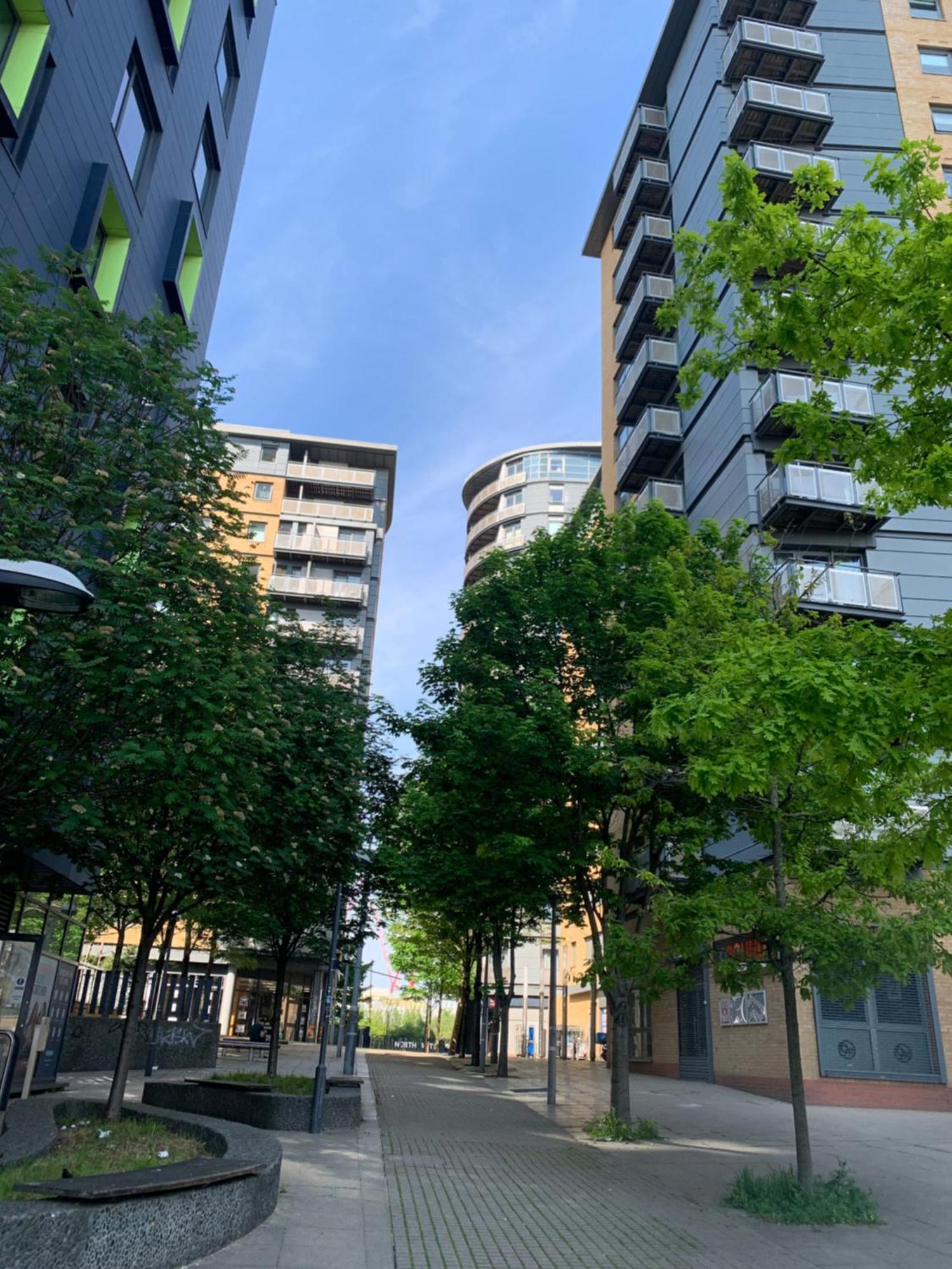 North Acton Flat Apartment Лондон Екстериор снимка